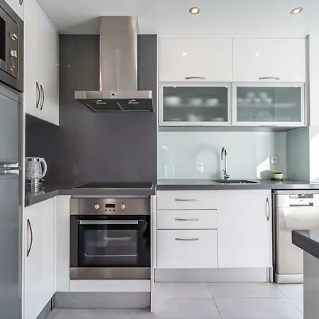 Akicity Graca Alure Lisbona